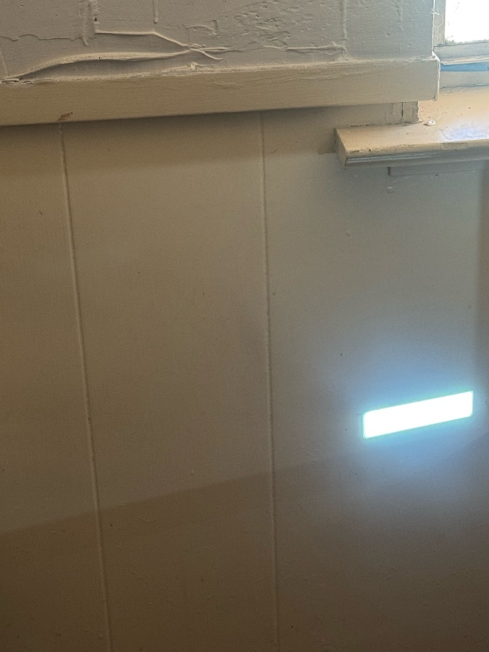 Optoma Silver DLP Projector - Silver - Picture 3 of 3